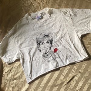 Princess Diana cropped white tee